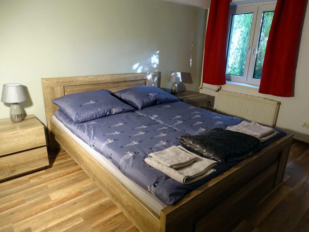 Stary Toruń Mur 4 - Apartament Z Patio מראה חיצוני תמונה